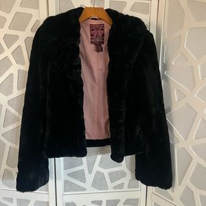 BLACK FAUX FUR JACKET